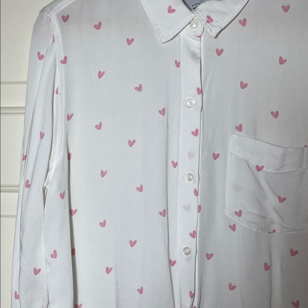Anthropologie / Rails White Button-Front Tie Hem Shirt with Pink Heart Print
